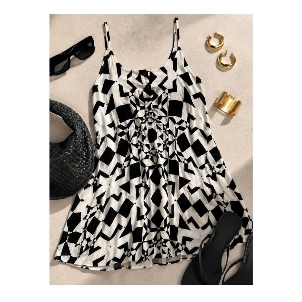 Alice + Olivia Silk Blend Mini Slip Dress XS Black White Resort Geometric Print